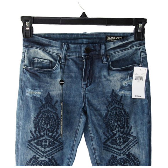 BLANK NYC Embroidered Skinny Step Hem Jeans - Picture 2 of 9